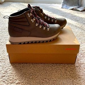 Merrell woman’s hiking boots, never worn, fresh out of the box